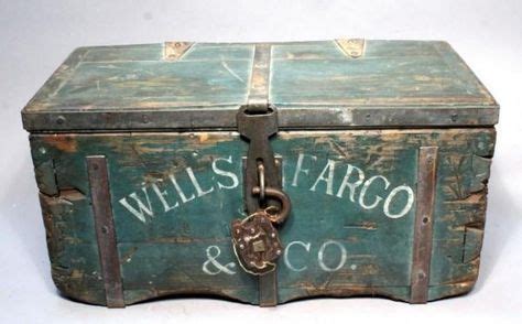 Vintage Stage Coach Lock Box 